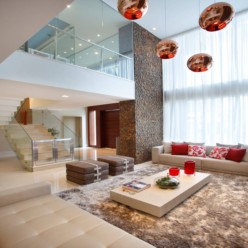 Sala de estar salas de estar modernas por studio claudia pimenta e
