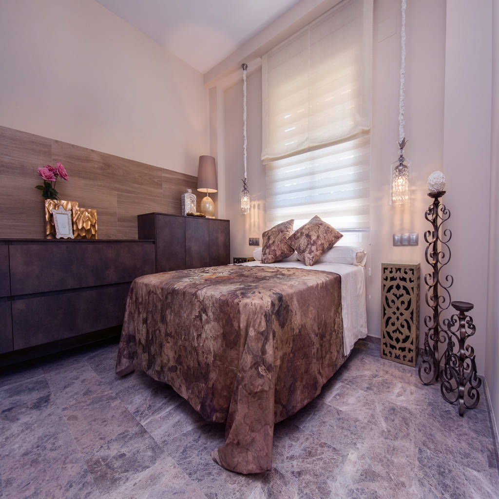 Dormitorio en suite cuartos de estilo mediterráneo de apersonal