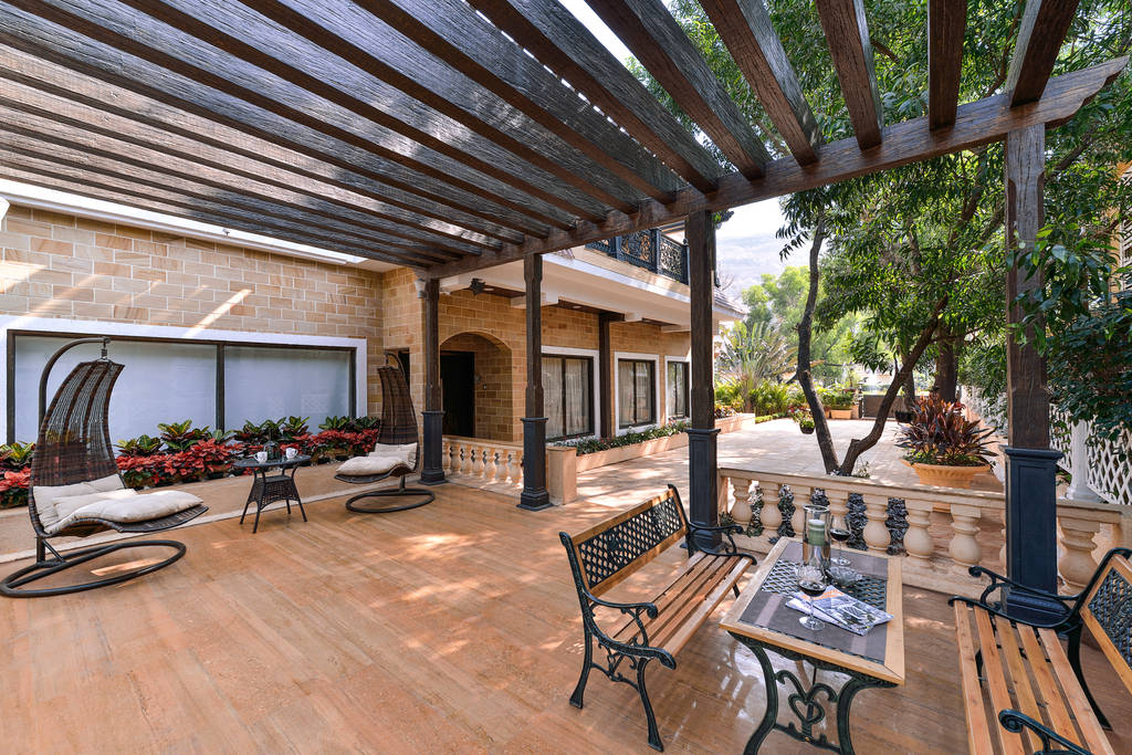 Veranda by ark reza kabul architects pvt. ltd. minimalist ...