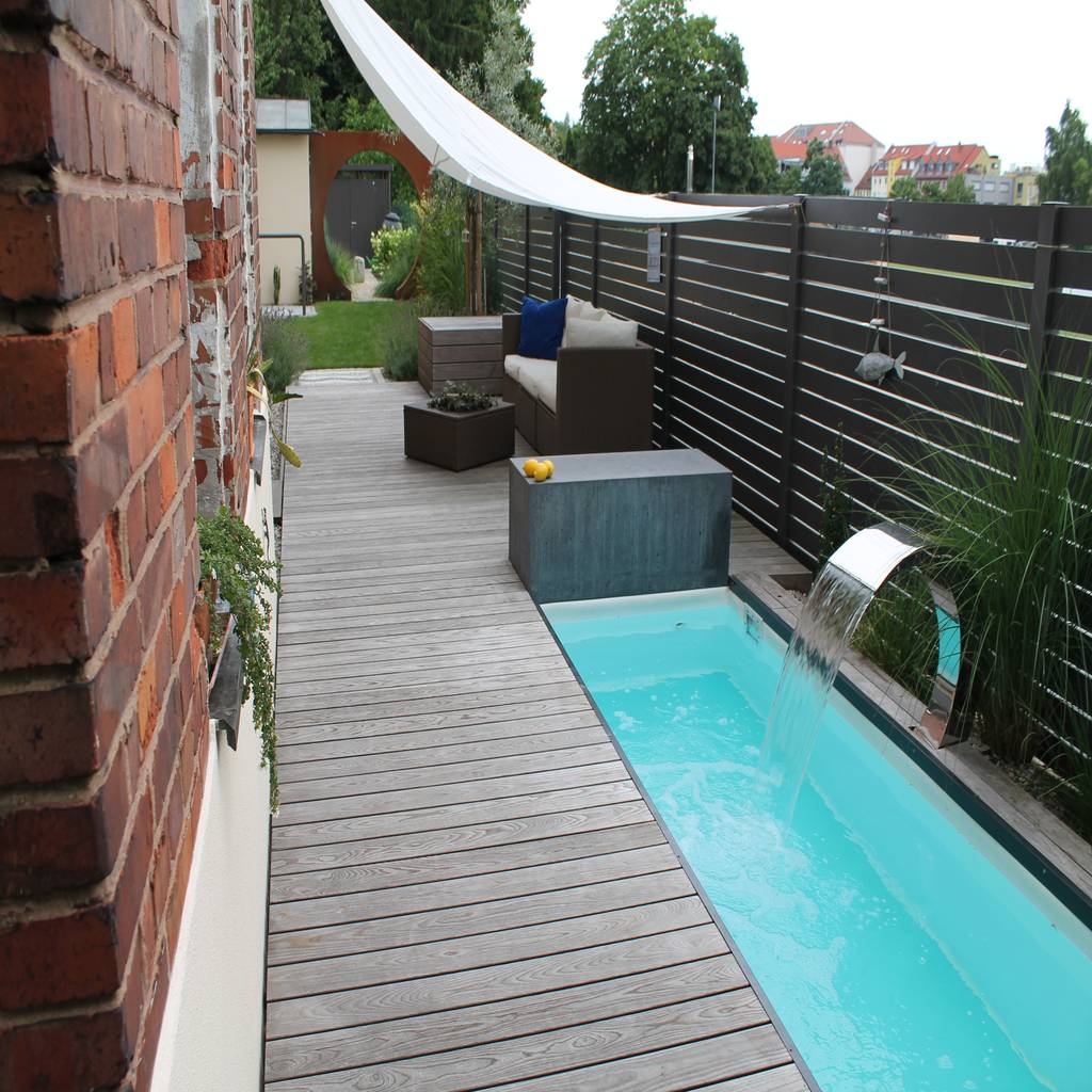 Garten 30 meter lang und 4 meter breit ausgefallener