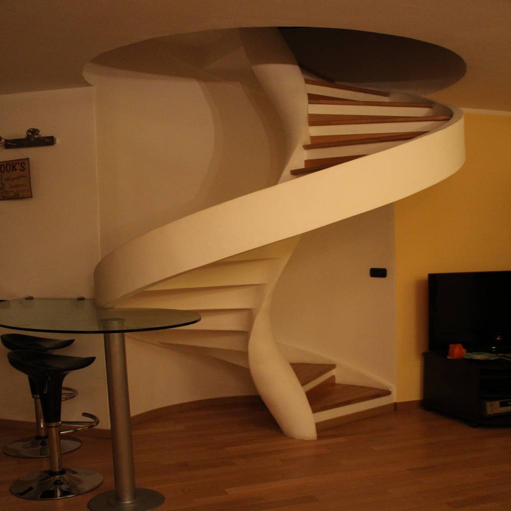 Scale elicoidali in cemento armato l'elicoidale