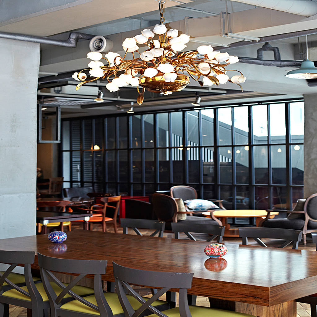 청담동cafe_오늘: (주)팀웍디자인의  다이닝 룸 | homify