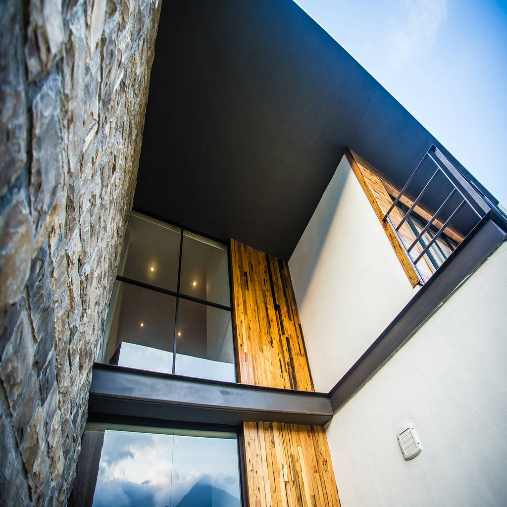 Terraza doble altura casas modernas de icazbalceta arquitectura y