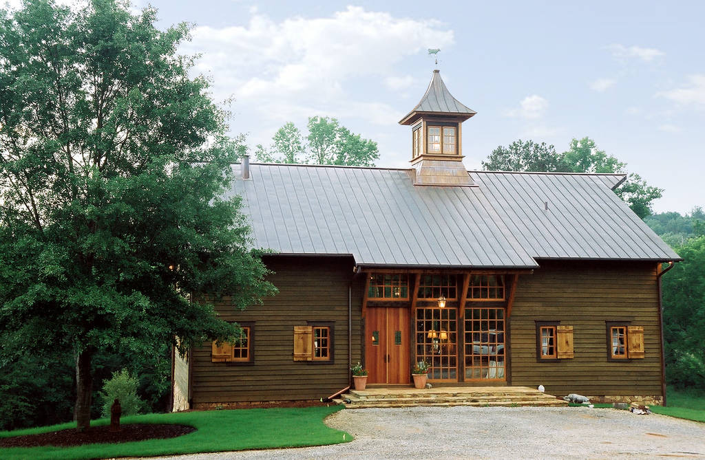 Luxury barn jeffrey dungan architects country style house wood green