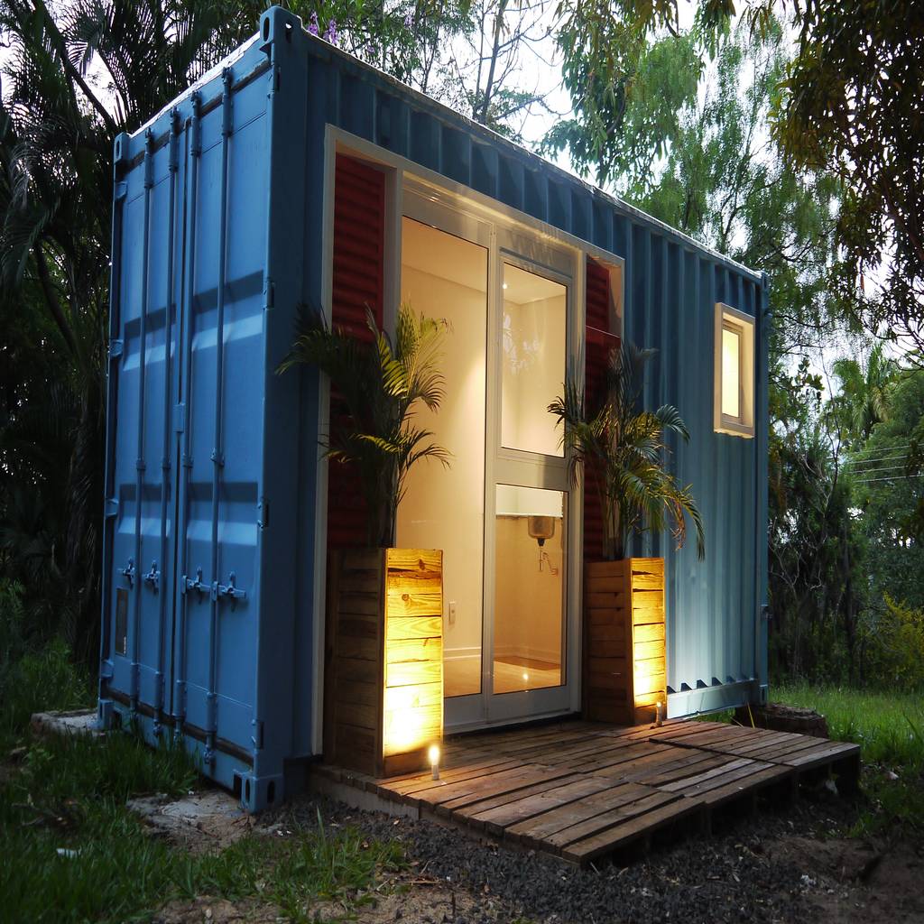 Rumah Gaya Eklektik Oleh Casa Container Marilia Barros Assuane Arquitetura Eklektik Metal Homify