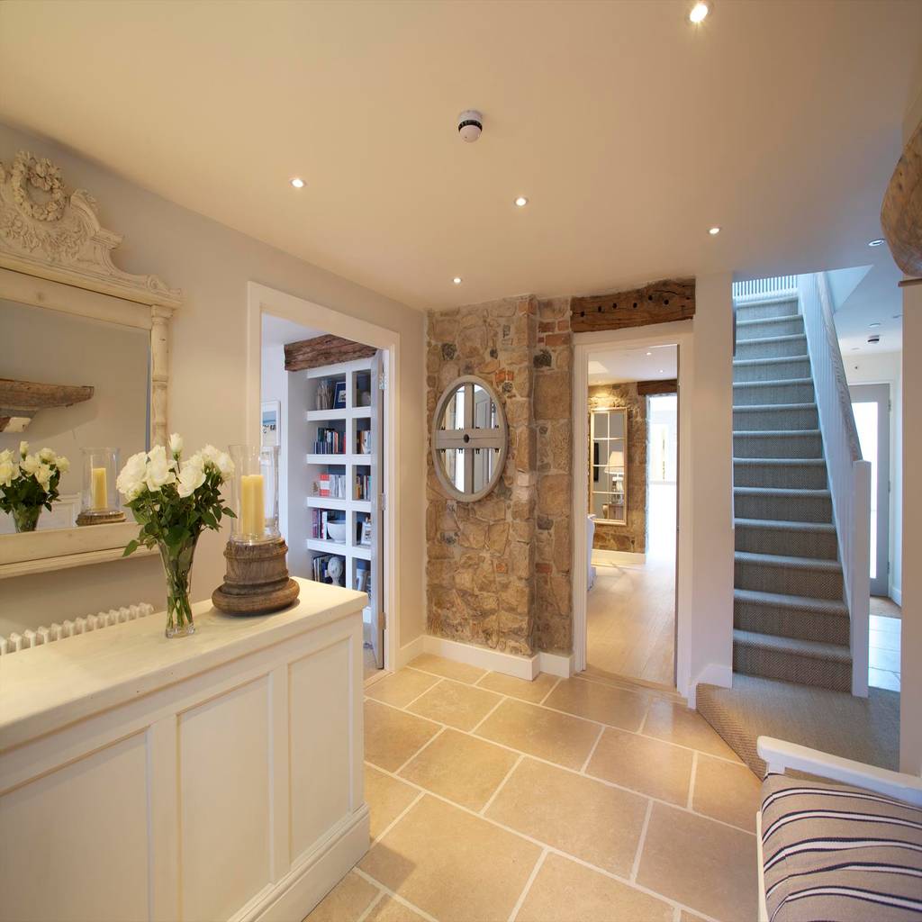 Homify pasillos, vestíbulos y escaleras eclécticos | homify