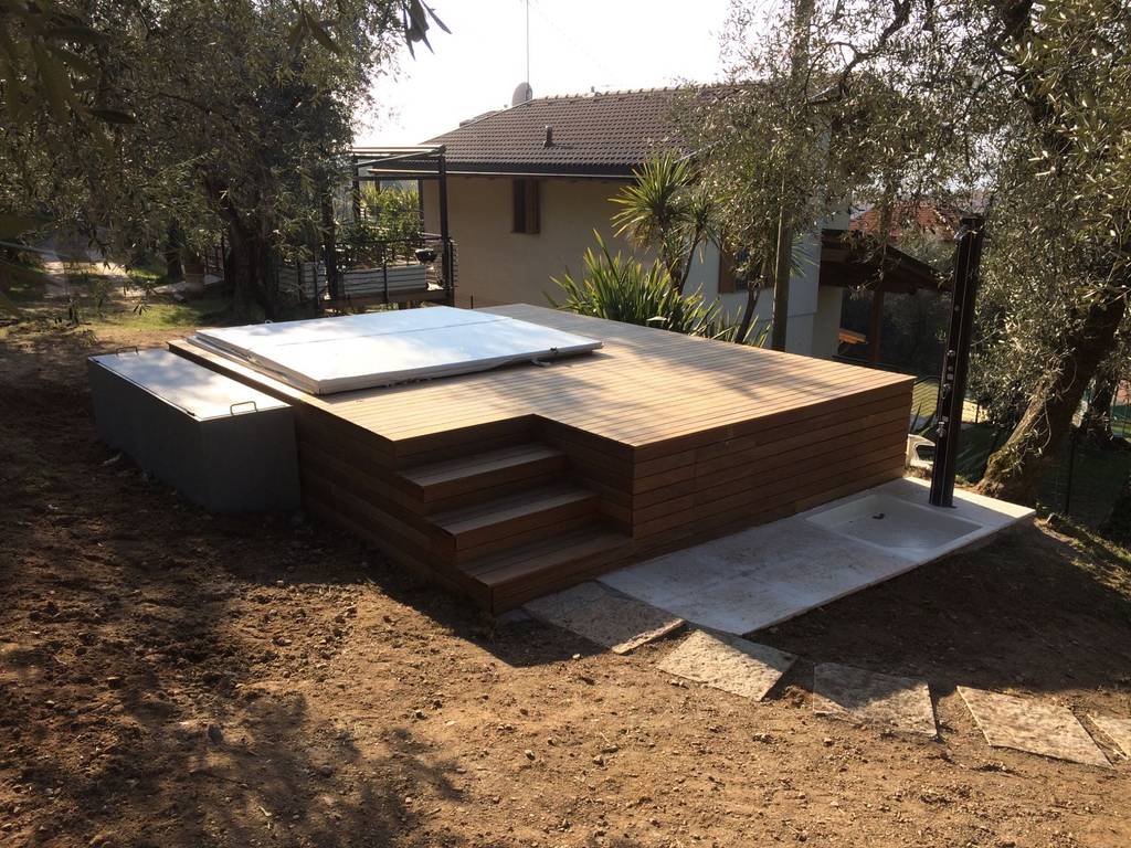 Minipiscina professionale jacuzzi modello enjoy rivestita con legno di ...
