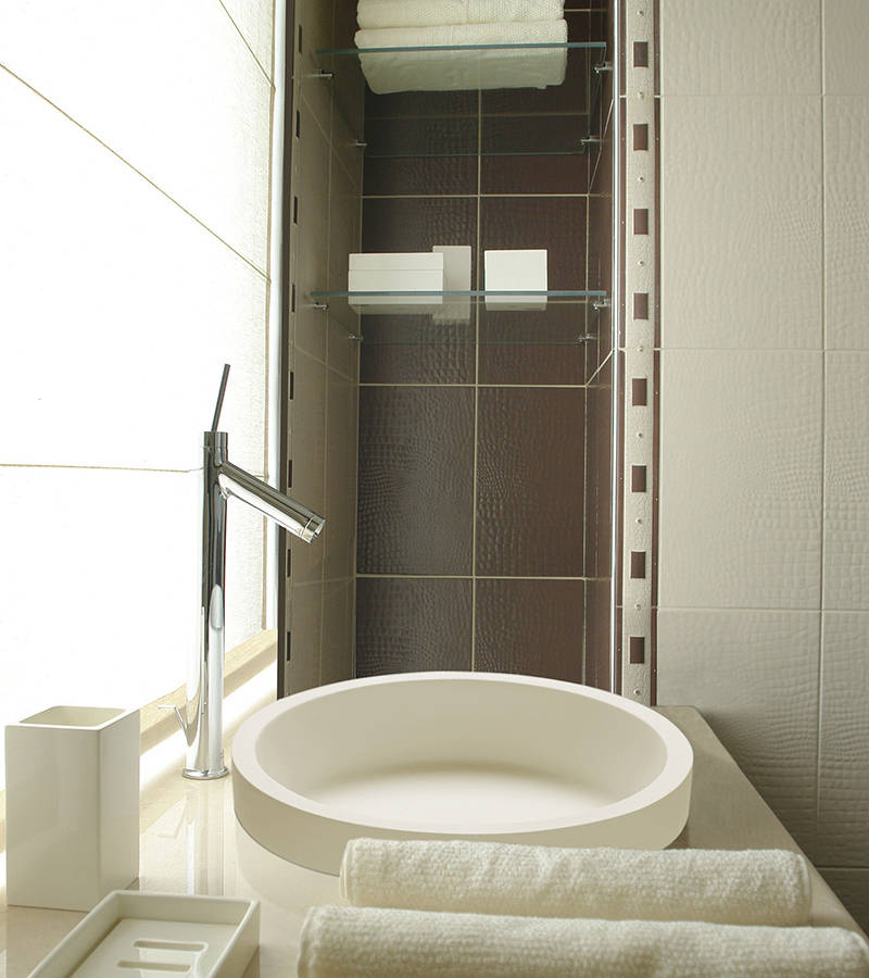 Serenity bath 모던스타일 욕실 호미파이 & homify