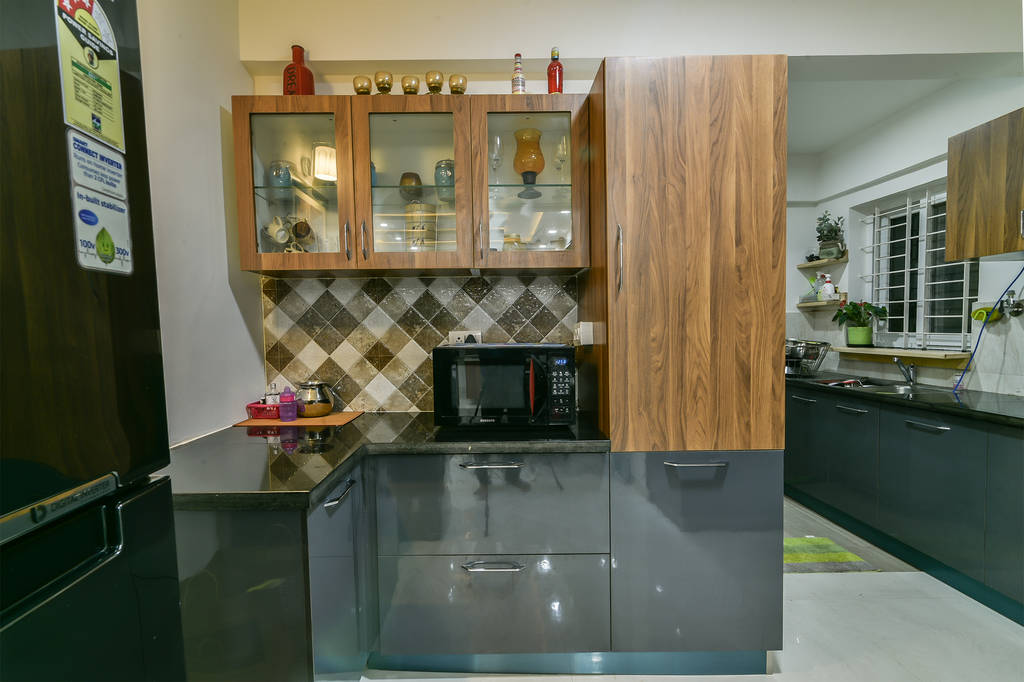 Gloryfields apartment - bangalore wenzelsmith interior design pvt ltd kitchen units | homify