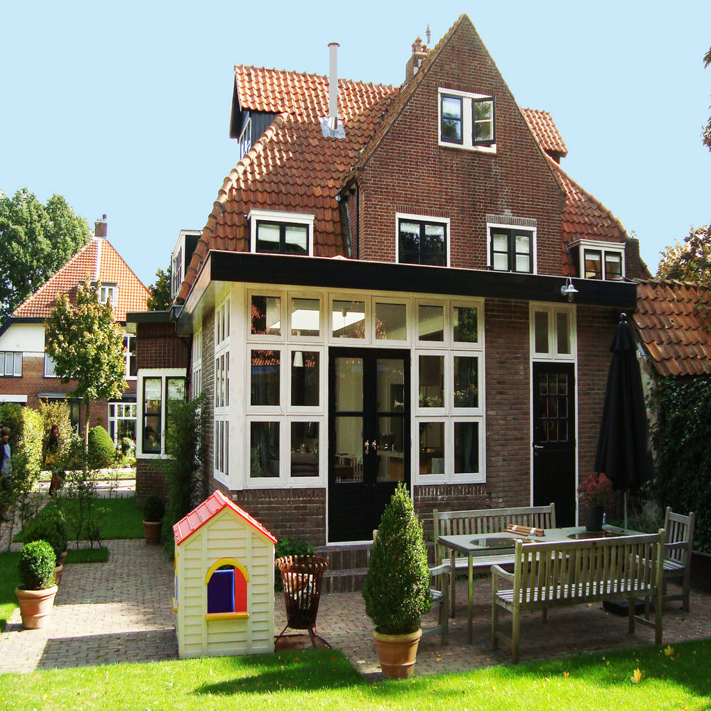 Casas unifamiliares de estilo por resonator coop ...