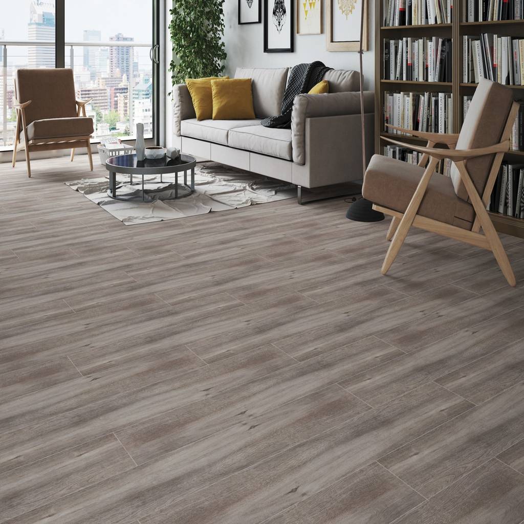 Naturgefühl im wohnzimmer mit holzoptikfliesen fliesen sale moderne