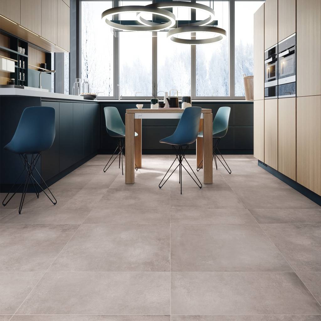 Kuche Mit Fliesen In Betonoptik Industriale Esszimmer Von Fliesen