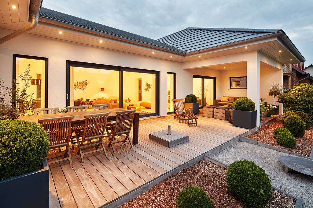 Luxhaus kundenhaus 01 moderner balkon, veranda & terrasse ...