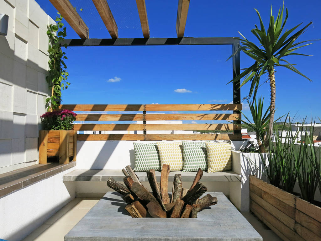 Roof helena: terrazas de estilo por mexikan curious | homify