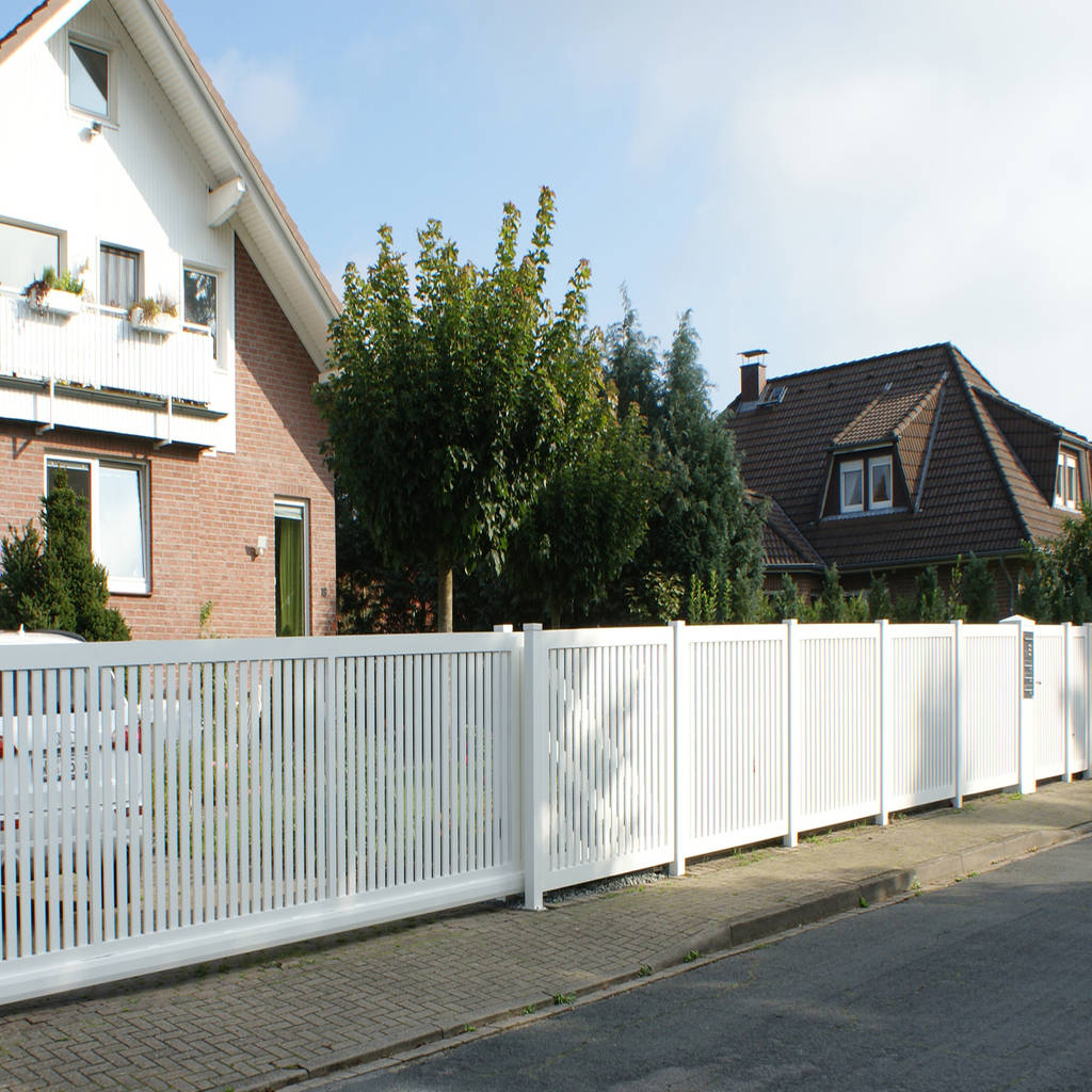 Modell sylt schiebtor und zaunanlage aus aluminium nordzaun
