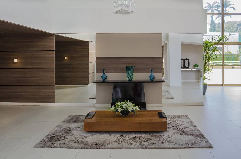 Hall de entrada e acesso aos elevadores | homify