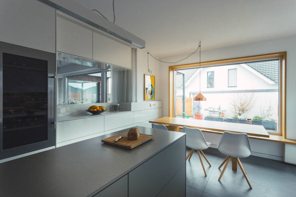 Kleine Küche Mit Essplatz Am Fenster Küche nach maß mit essplatz | homify