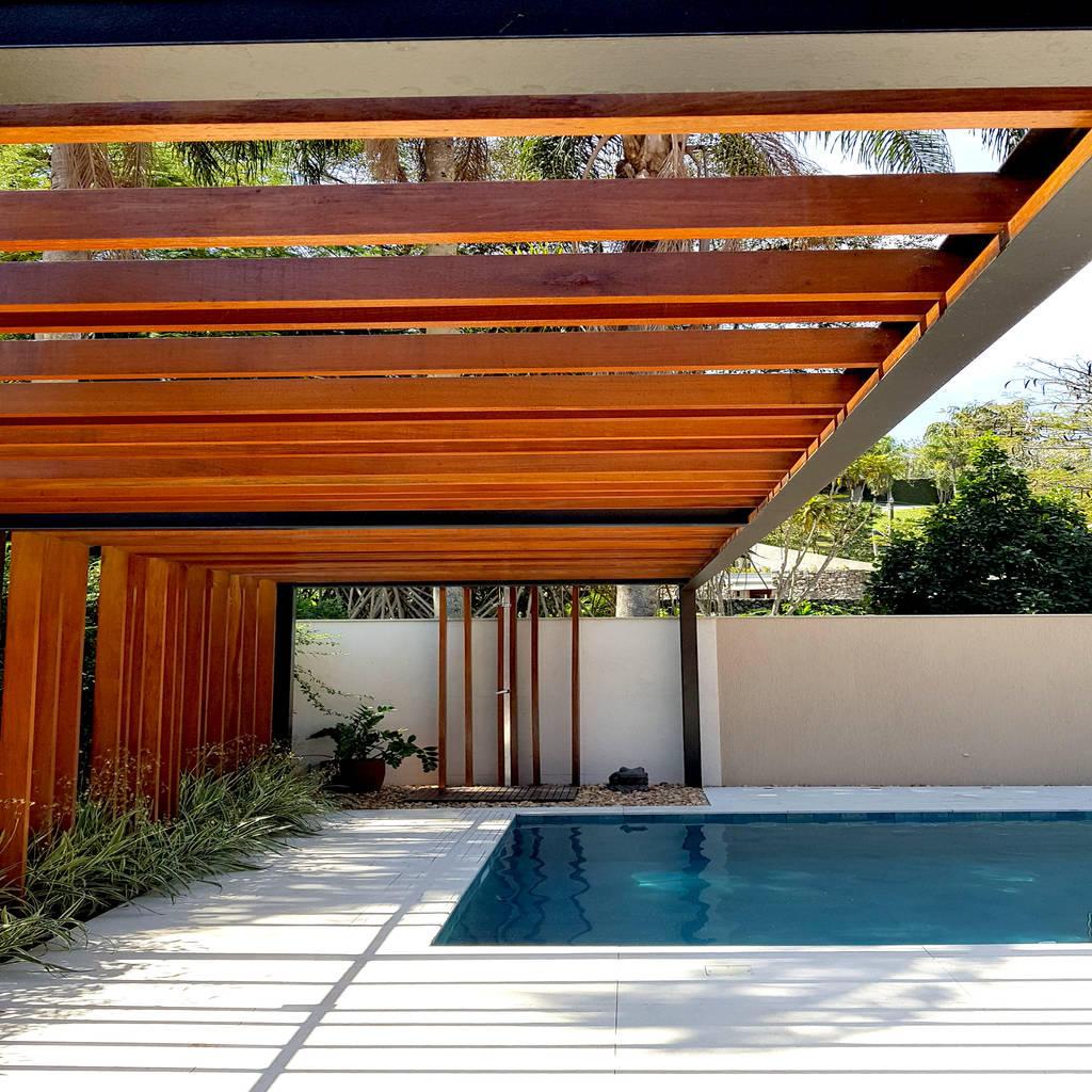 Pergula E Piscina Paula Martins Arquitetura Interiores E Detalhamento Piscinas De Jardim Ceramica Verde Homify