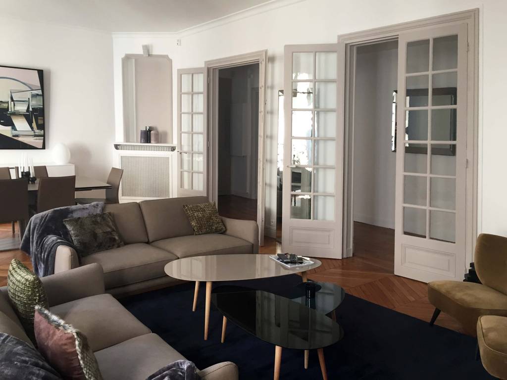 Klassische Wohnzimmer Von Atelier Florent Architectes D