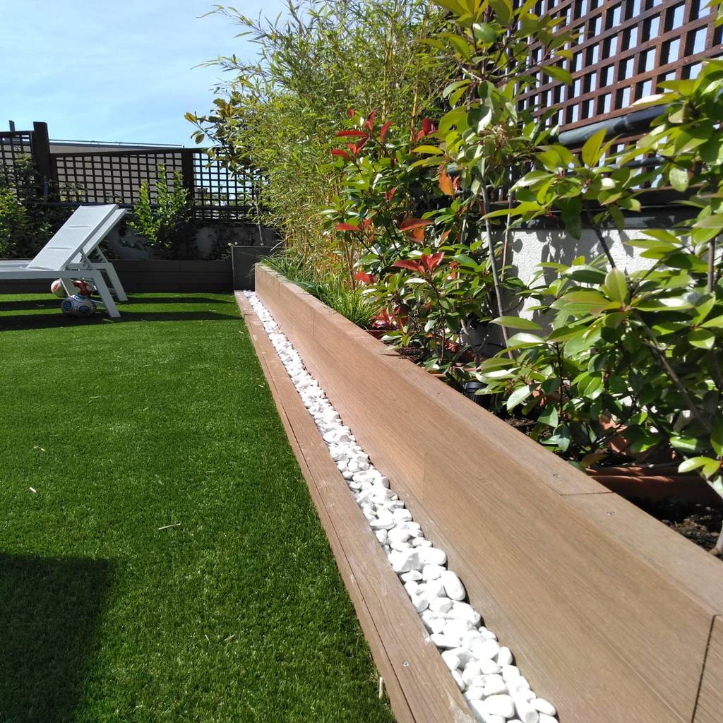 Jardines modernos de la patioteca moderno | homify