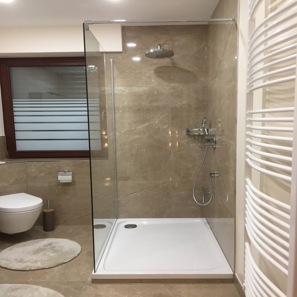 Modernes Bad Im Marmor Stil Mediterrane Badezimmer Von Lifestyle Baderstudio Mediterran Homify