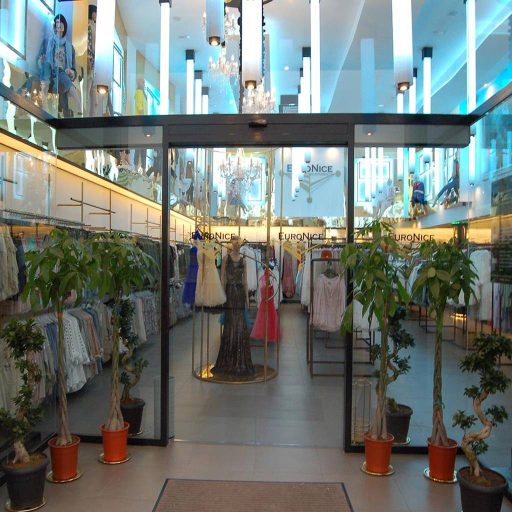 Tienda de ropa al por mayor euronice, cobo calleja francisco silván