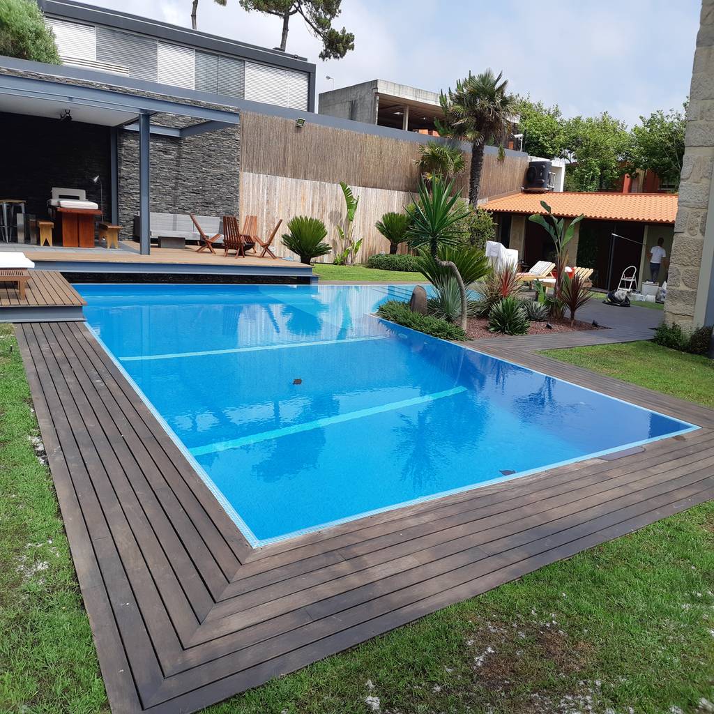 By Afc Piscinas Modern Homify