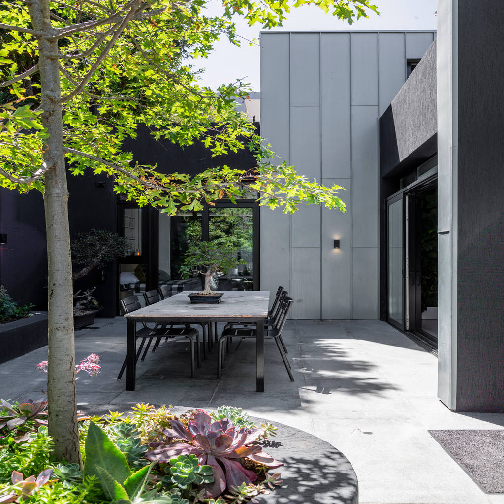 Sm 37 minimalist style garden by gsquared architects minimalist homify