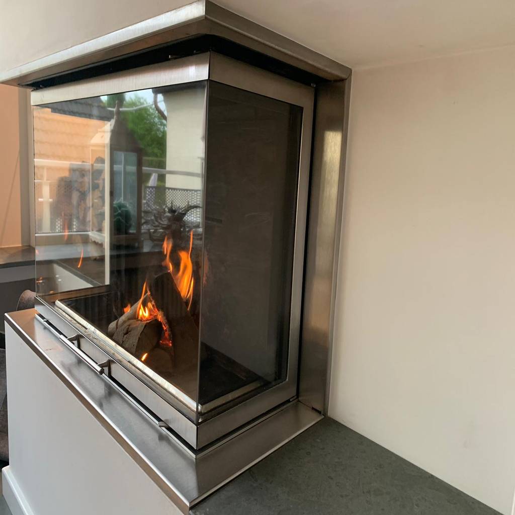 Kamin mit tv christoph lüpken ofenbau gmbh - kamine aus duesseldorf