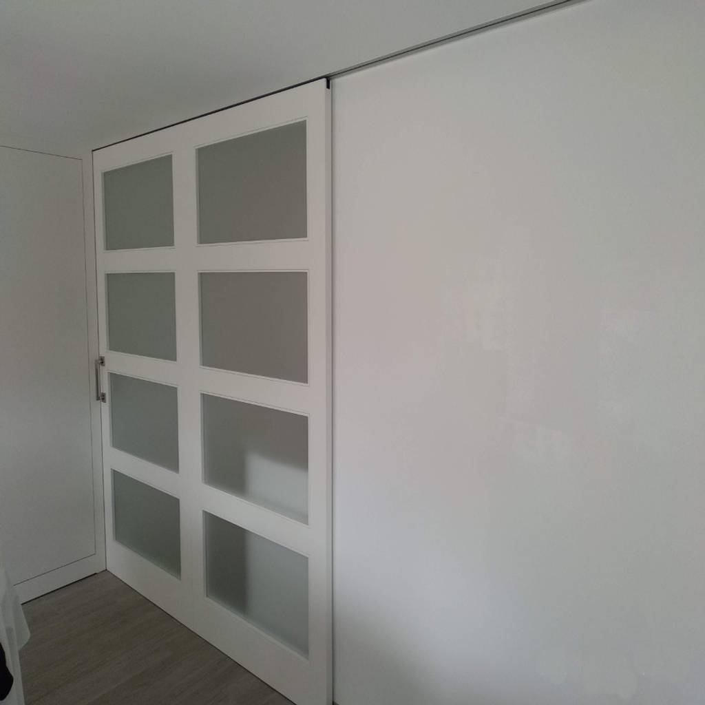Puerta corredera para separación de ambientes homify