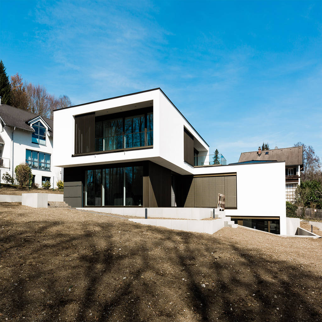 Sudseite Der Villa Mit Der Staffelung Am Hang Von Wsm Architekten Modern Homify