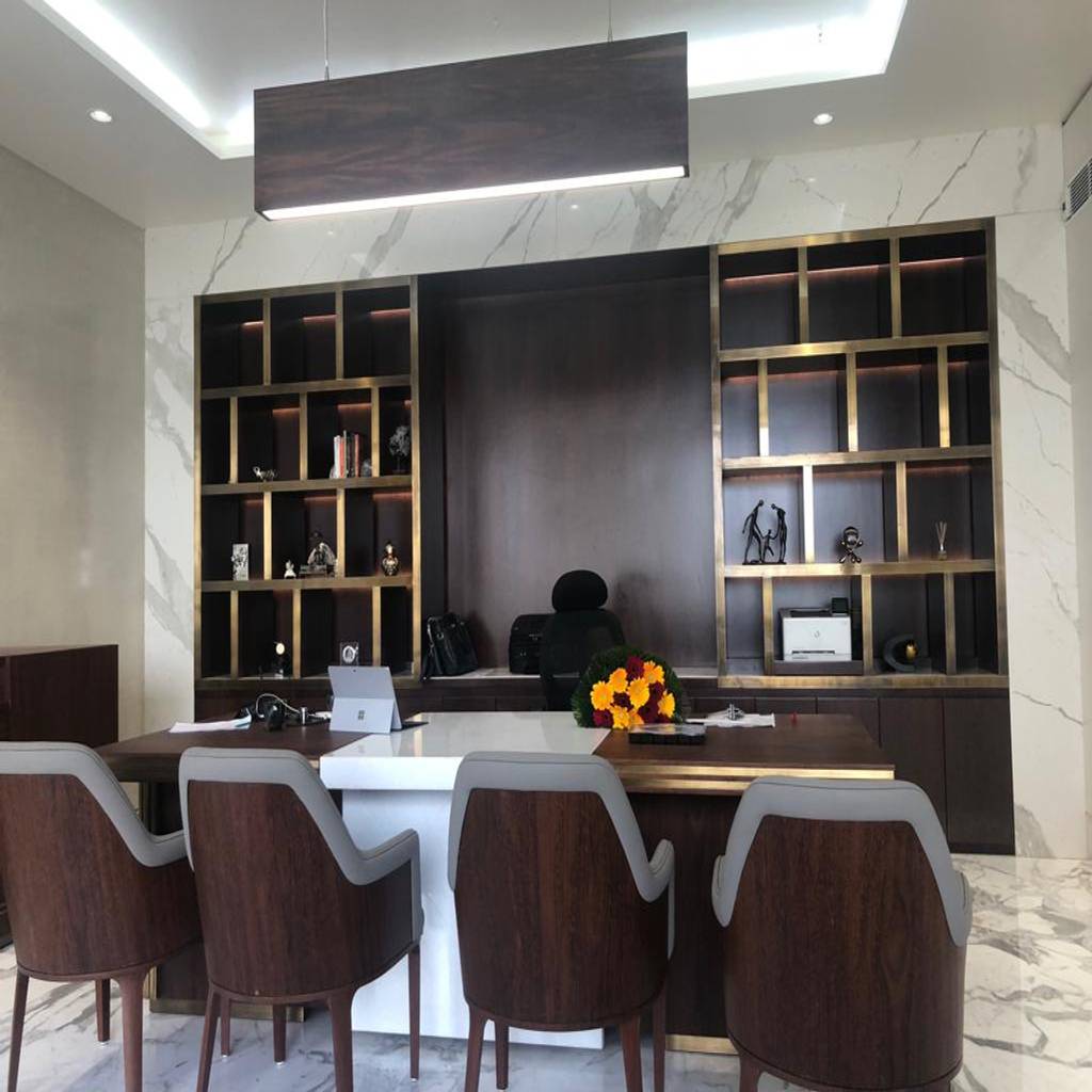 Md Cabin Modern Office Buildings By Tanish Dzignz Modern Homify