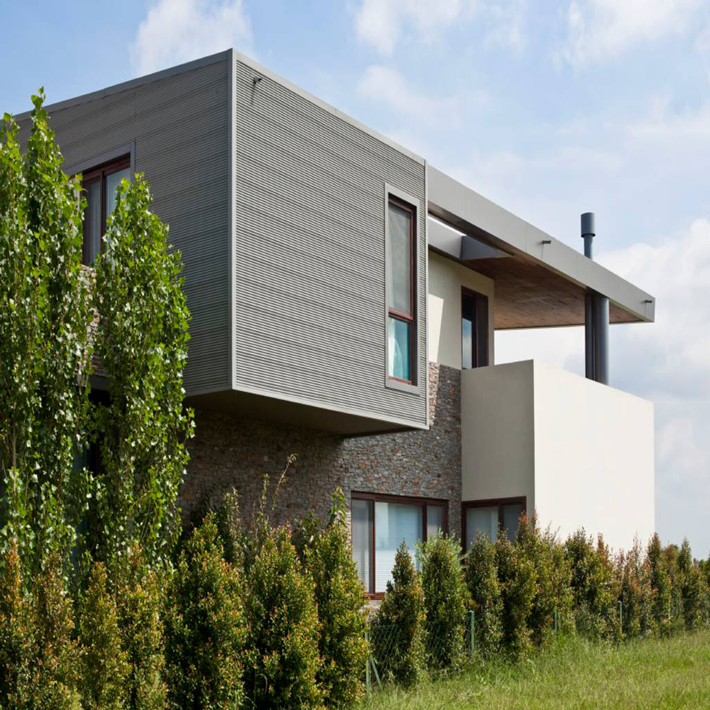 Casa rustica moderna / atlantico arqs atlantico arqs casas de campo