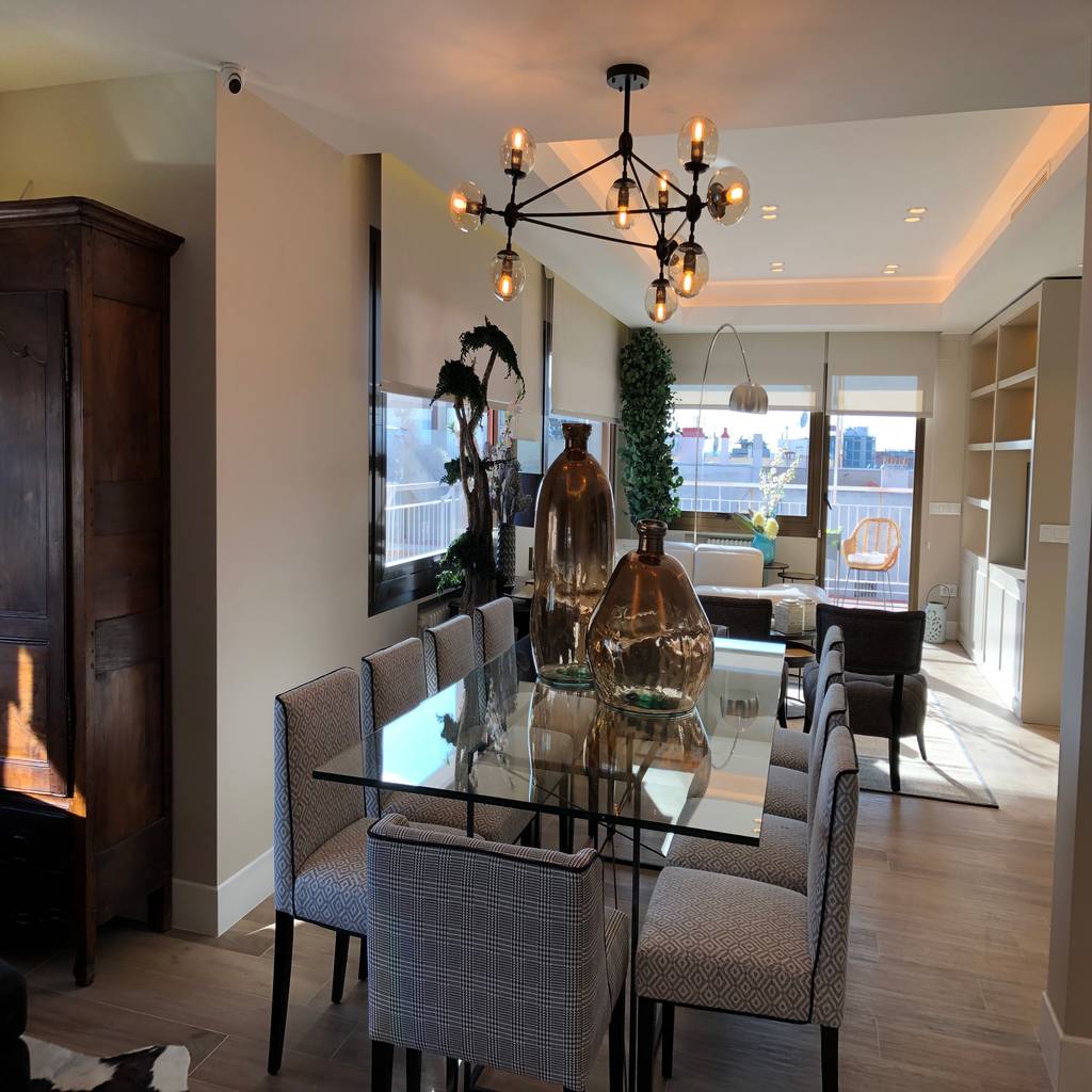 Tener un gran comedor para diez comensales sin peso visual ismael