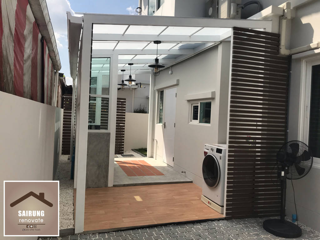 ครัวหลังบ้าน แบบโปร่ง, สายรุ้งรีโนเวท | homify