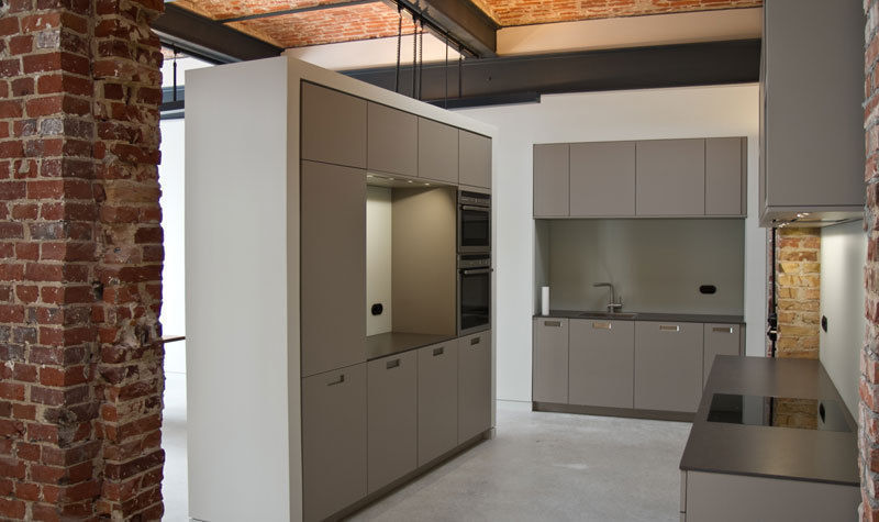 Loft Wedding, designyougo - architects and designers designyougo - architects and designers Kitchen MDF