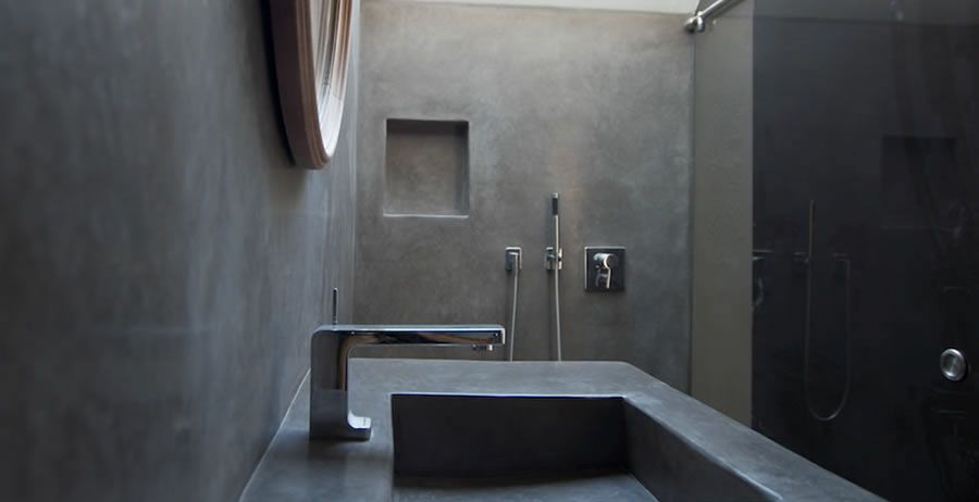 Badezimmer - Feuchträume in Betonoptik, Fugenlose mineralische Böden und Wände Fugenlose mineralische Böden und Wände Industrial style bathrooms