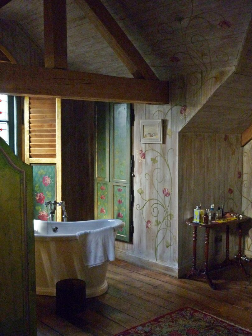 Englisches Landhaus, Wandmalerei & Oberflächenveredelungen Wandmalerei & Oberflächenveredelungen Salle de bain originale