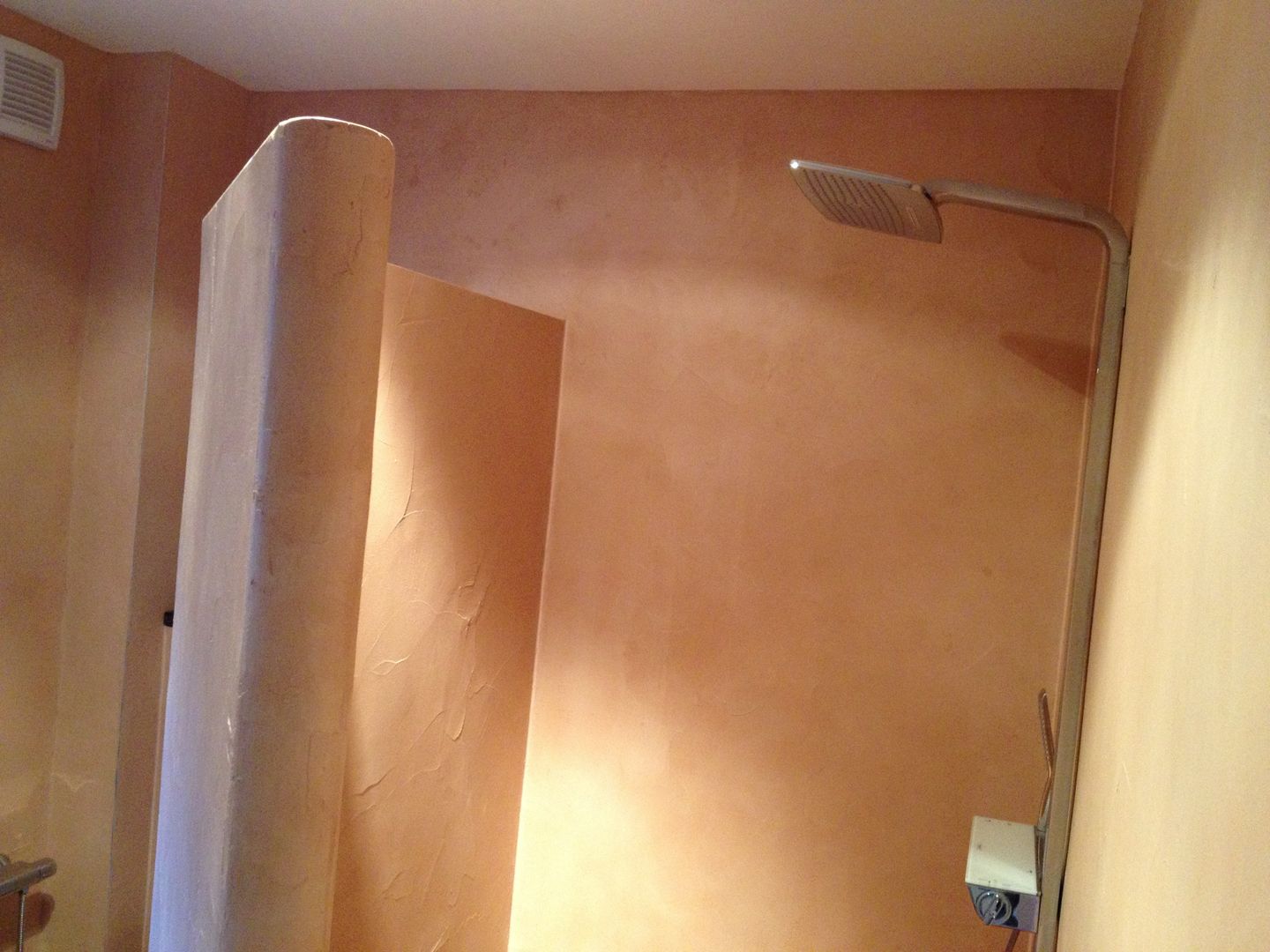 Badezimmer in warmen terracotto, Malerbetrieb Trynoga Malerbetrieb Trynoga 浴室