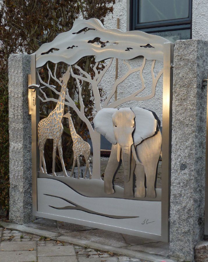 Artistic Gates Edelstahl Atelier Crouse: 모던스타일 정원