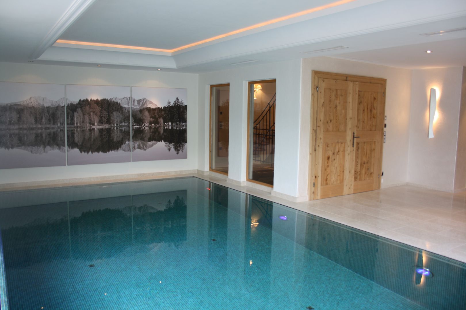 homify Pools im Landhausstil