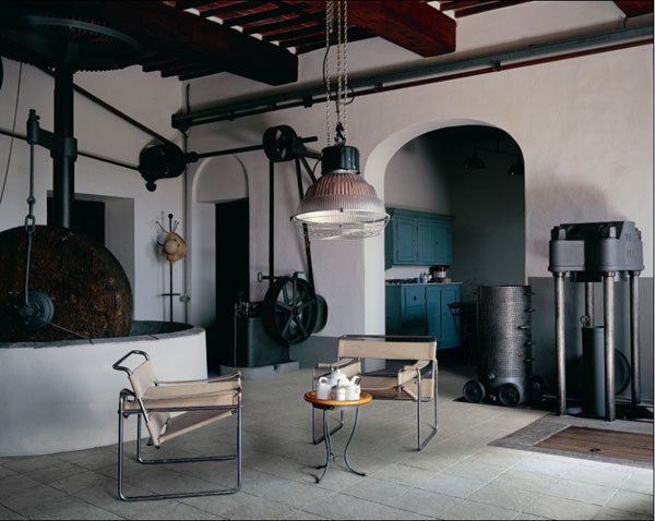 homify Salas de estilo industrial