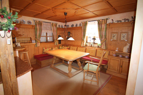 Möbel im Landhausstil, Wagner Möbel Manufaktur Wagner Möbel Manufaktur Country style dining room