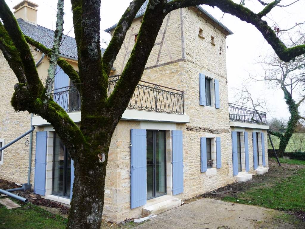 Réhabilitation global d'une maison de charme au sein de la commune de Gignac, VAYLAC VAYLAC Casas modernas