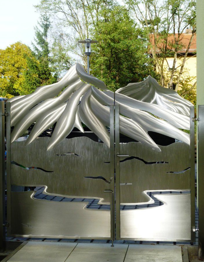 Stainless Steel Artistic Gates Edelstahl Atelier Crouse: Сад в эклектичном стиле