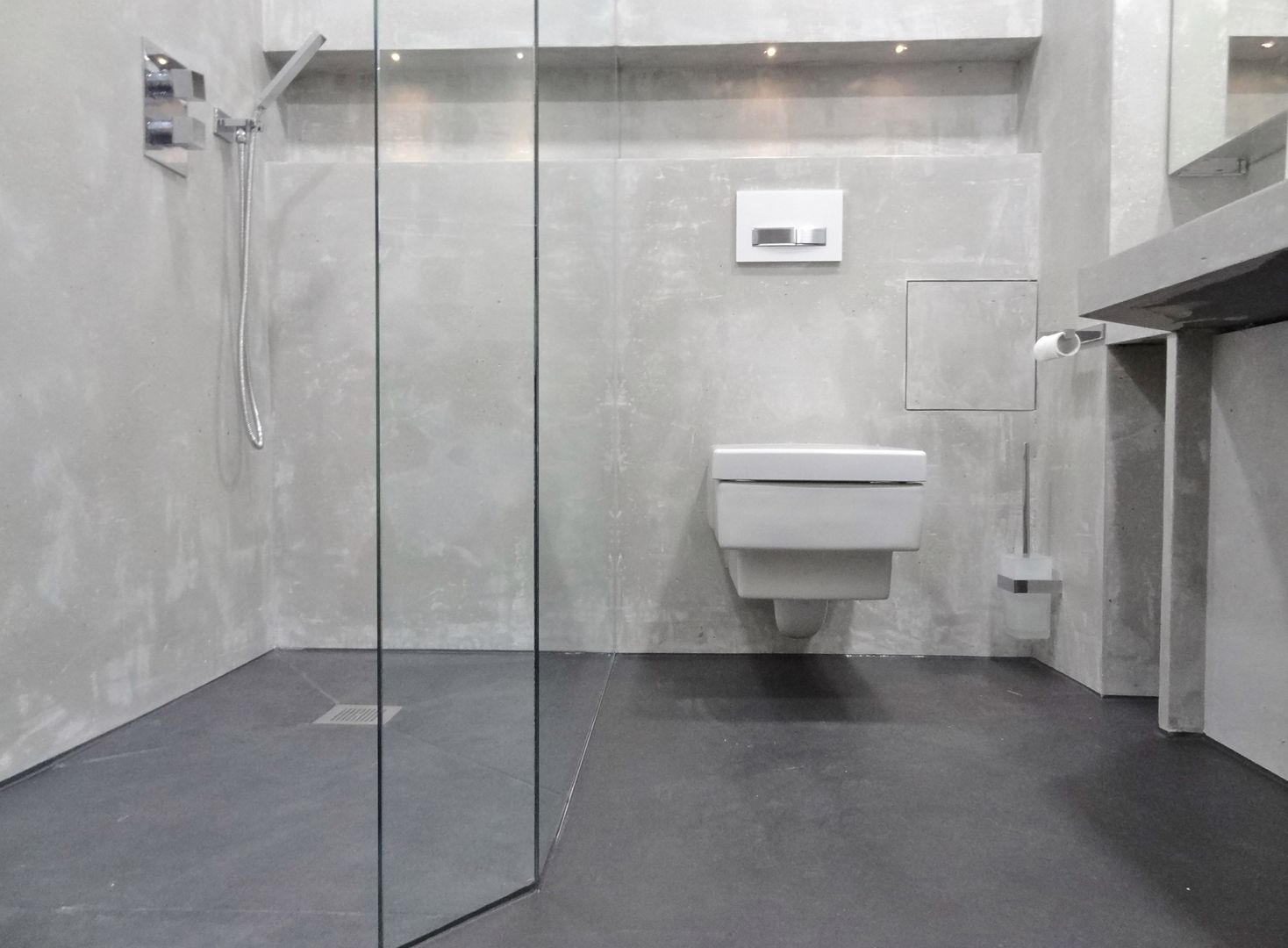 Elternbad München, Wände mit Charakter Wände mit Charakter Modern bathroom