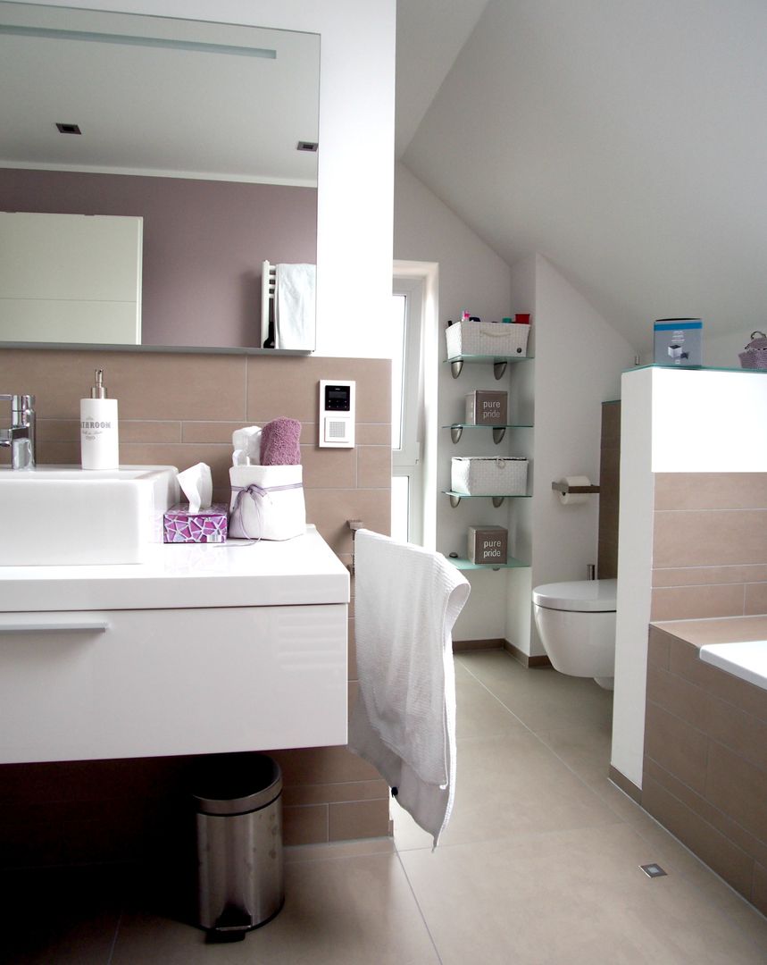 Badezimmer 2 in Stadecken homify Modern Banyo