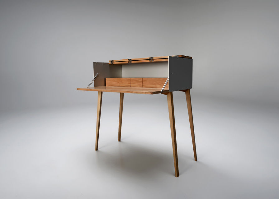 RD 04 Sekretär, ​Rohstoff Design ​Rohstoff Design Study/office Desks