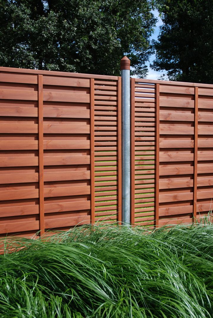 Produktdesign Holzindustrie, made by S / creativport hamburg made by S / creativport hamburg Modern garden Fencing & walls