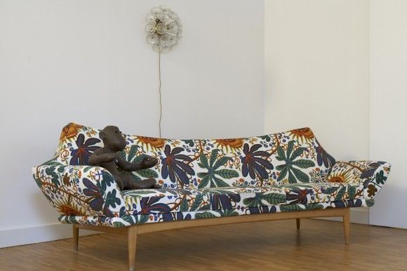 Zahnarztpraxis / comeandrelax Conni Kotte Interior Tropische Wohnzimmer Couch,Möbel,Kompfort,Schlafcouch,Holz,Gartenmöbel,Rechteck,Umhauen,Kunst,Bodenbelag